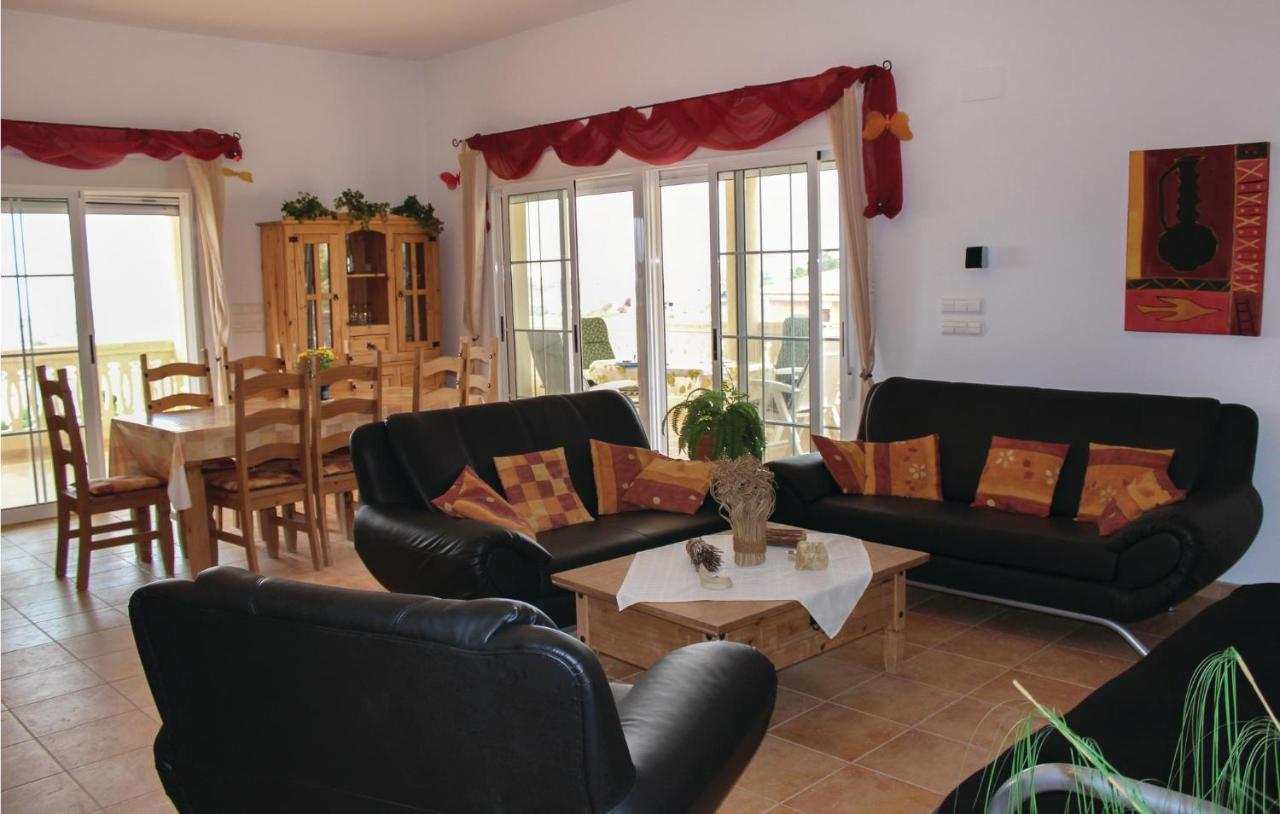 Beautiful Home In Monnegre With House Sea View 圣维森特德尔拉斯佩奇 外观 照片